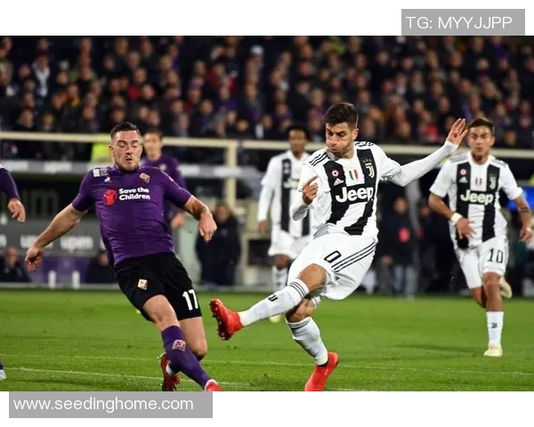 足球球星压迫感:从场上霸气到心理战术的全方位解析 足球球星压迫感:从场上霸气到心理战术的全方位解析