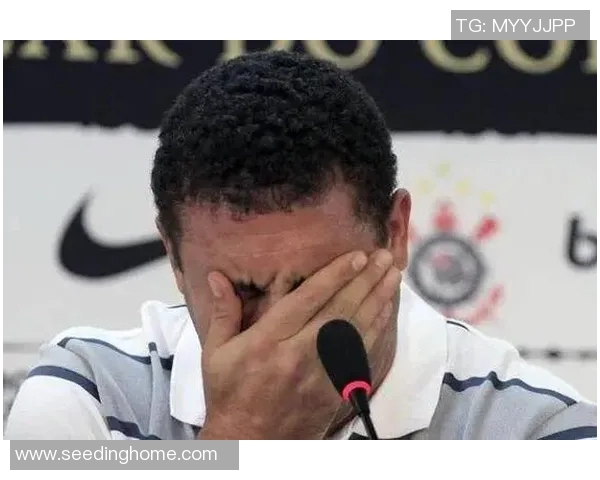 足球界长发球星退役引发关注 他曾为球迷奉献无数精彩瞬间